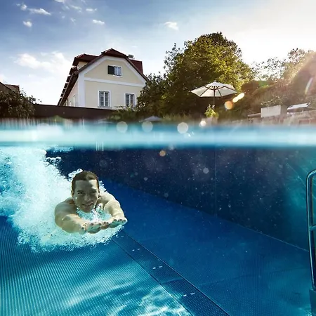 Отель Moserhof