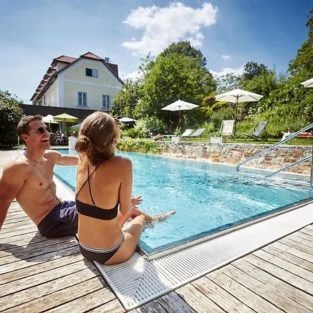 Moserhof Гумпольдскирхен
