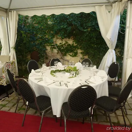 Отель Moserhof 4*