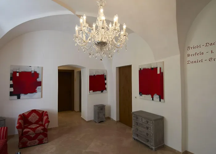 Moserhof מלון גומפולדסקירשן